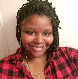 Meet your Posher, Antionette